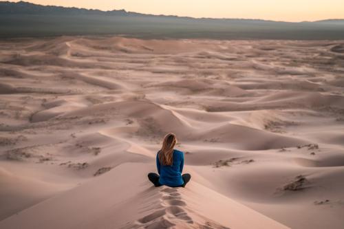 Hogyan csökkenti a meditáció a stresszt?